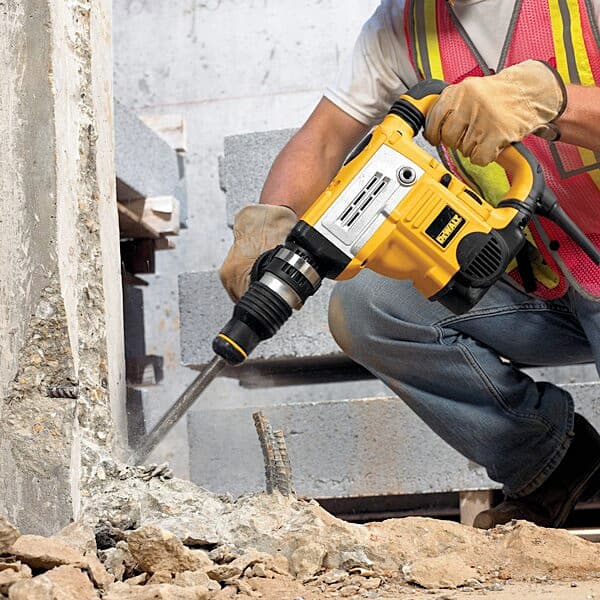Dewalt 600 mm SDS Max Pointed Chisel, DT8087-QZ
