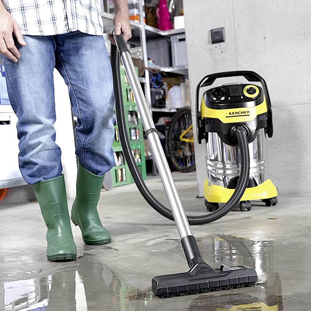 Karcher 30 Litre / 1300W WD6 Premium Wet & Dry Multi-Purpose Vacuum Cleaner, 1.348-270.0