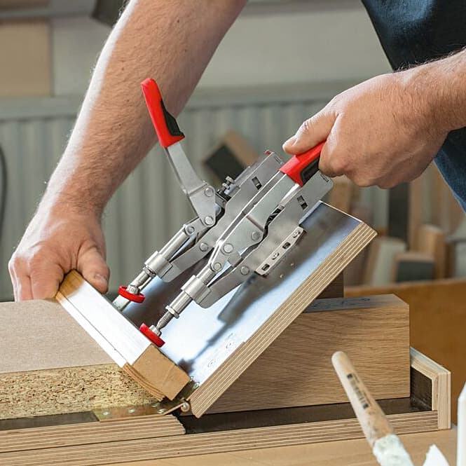 Bessey 35 mm Push/Pull Clamp with Horizontal Base Plate, STC-IHH25