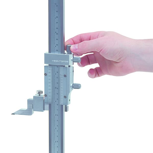 Mitutoyo 600 mm / 24 inch Vernier Height Gauge With Adjustable Main Scale (Mechanical Type), 514-107