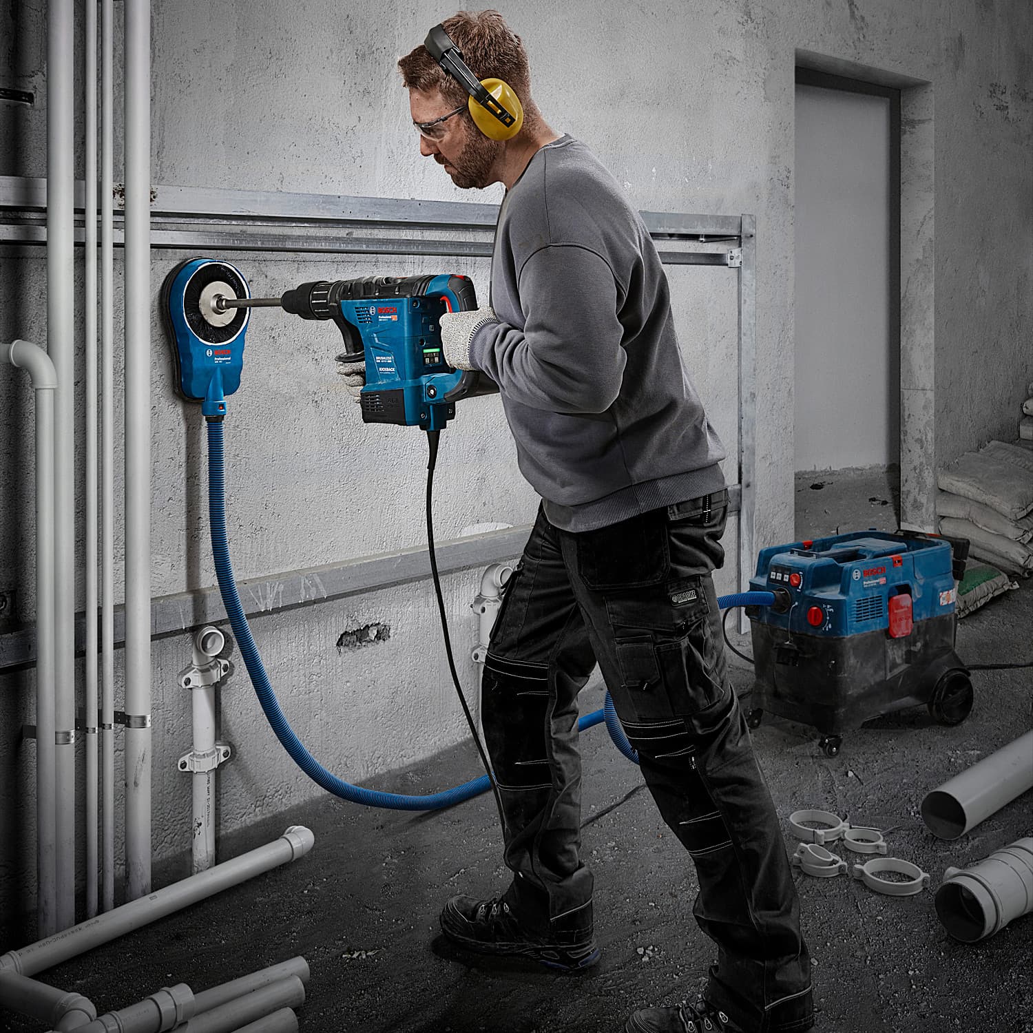 Bosch 1300W Professional Rotary Hammer with SDS Max (Brushless Motor), GBH 6-42 C