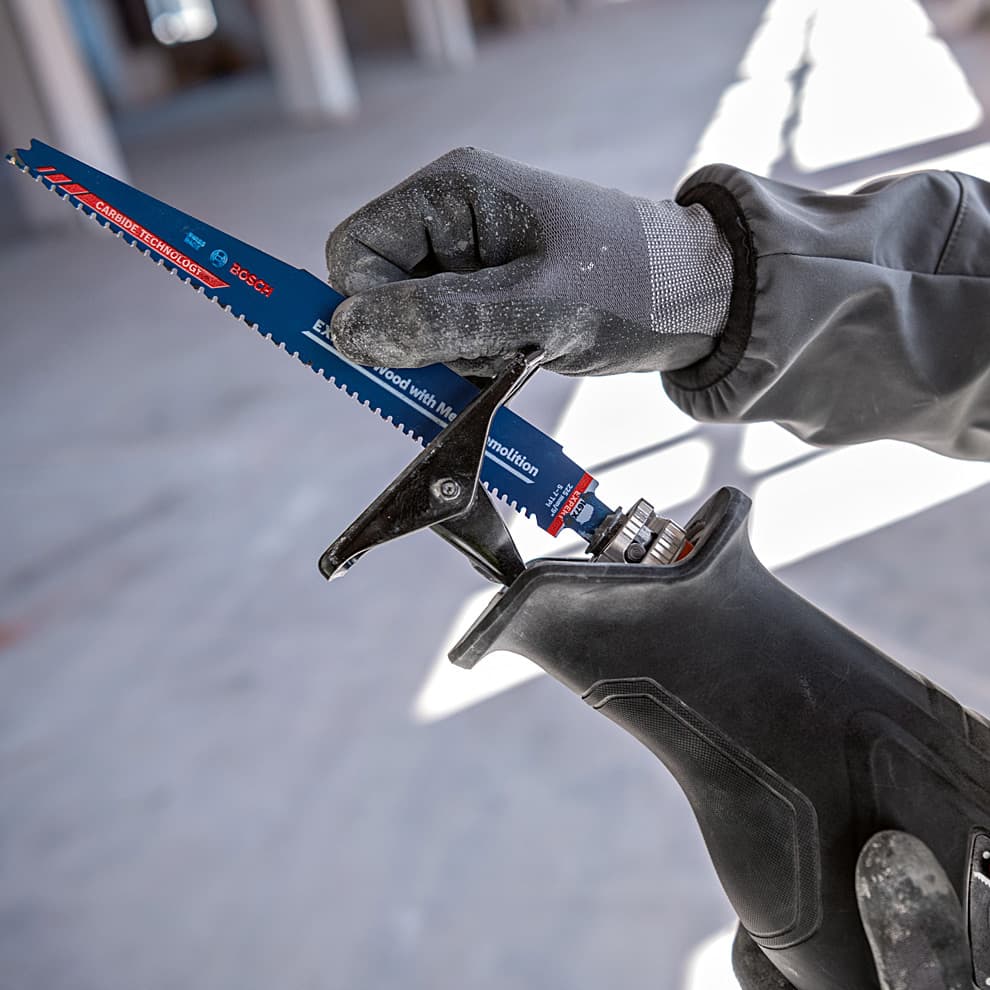 Bosch 18 V Professional Cordless Reciprocating Saw (BITURBO Brushless), GSA 185-LI Solo