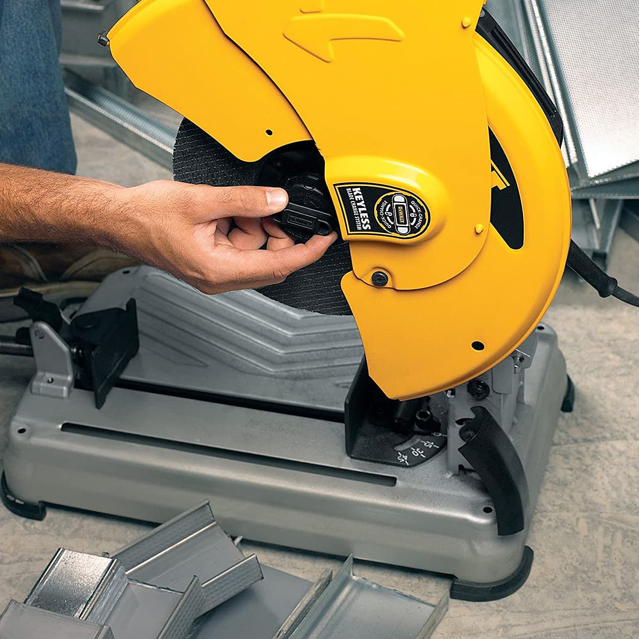 Dewalt 355mm 2200W Chop Saw with Quik-Change Keyless Blade Change System, D28715
