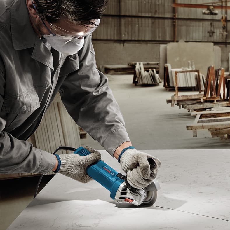 Bosch 100mm / 4 inch 750W Professional Angle Grinder, GWS 750-100
