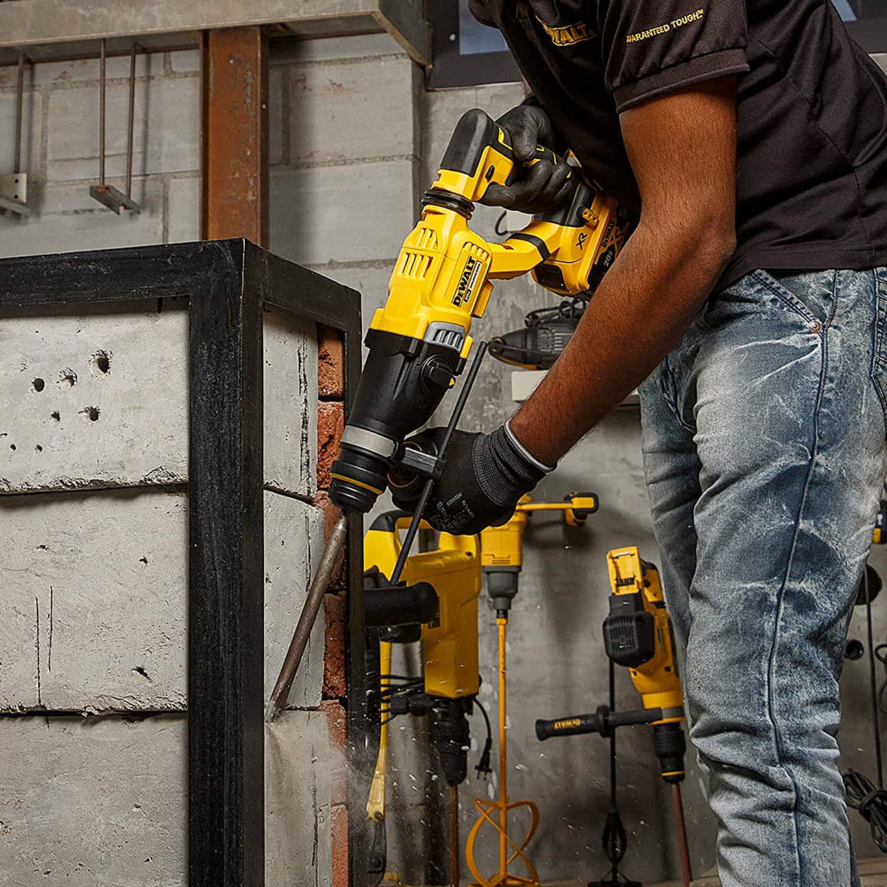 Dewalt 18V XR Li-ion D-Handle SDS Plus Cordless Rotary Hammer with Brushless Motor w 2x5.0Ah Batteries Included-Perform & Protect Shield, DCH263P2-KR