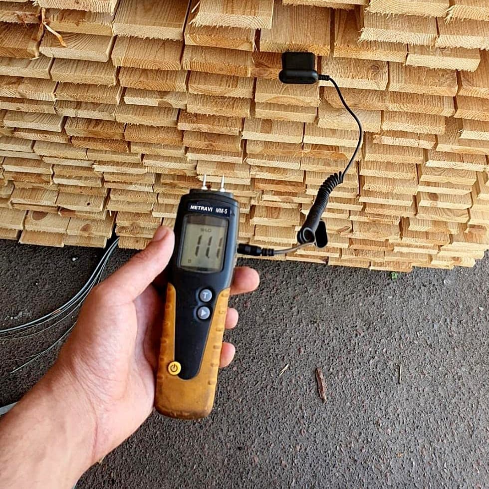 Metravi 6% - 100% Measuring Range Pin Type Digital Wood Testing Moisture Meter With Eight Moisture Calibrating Scales, MM-5