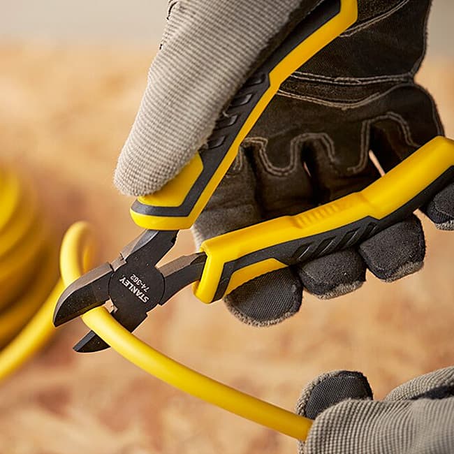 Stanley 7 inch / 180 mm Dynagrip Diagonal Cutting Pliers (Cushion Grip), STHT0-74455
