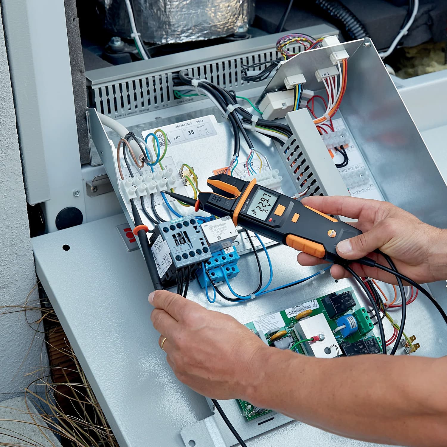 Testo 30 Ohm - 100 kOhm Electrical Tester, Testo 755-2