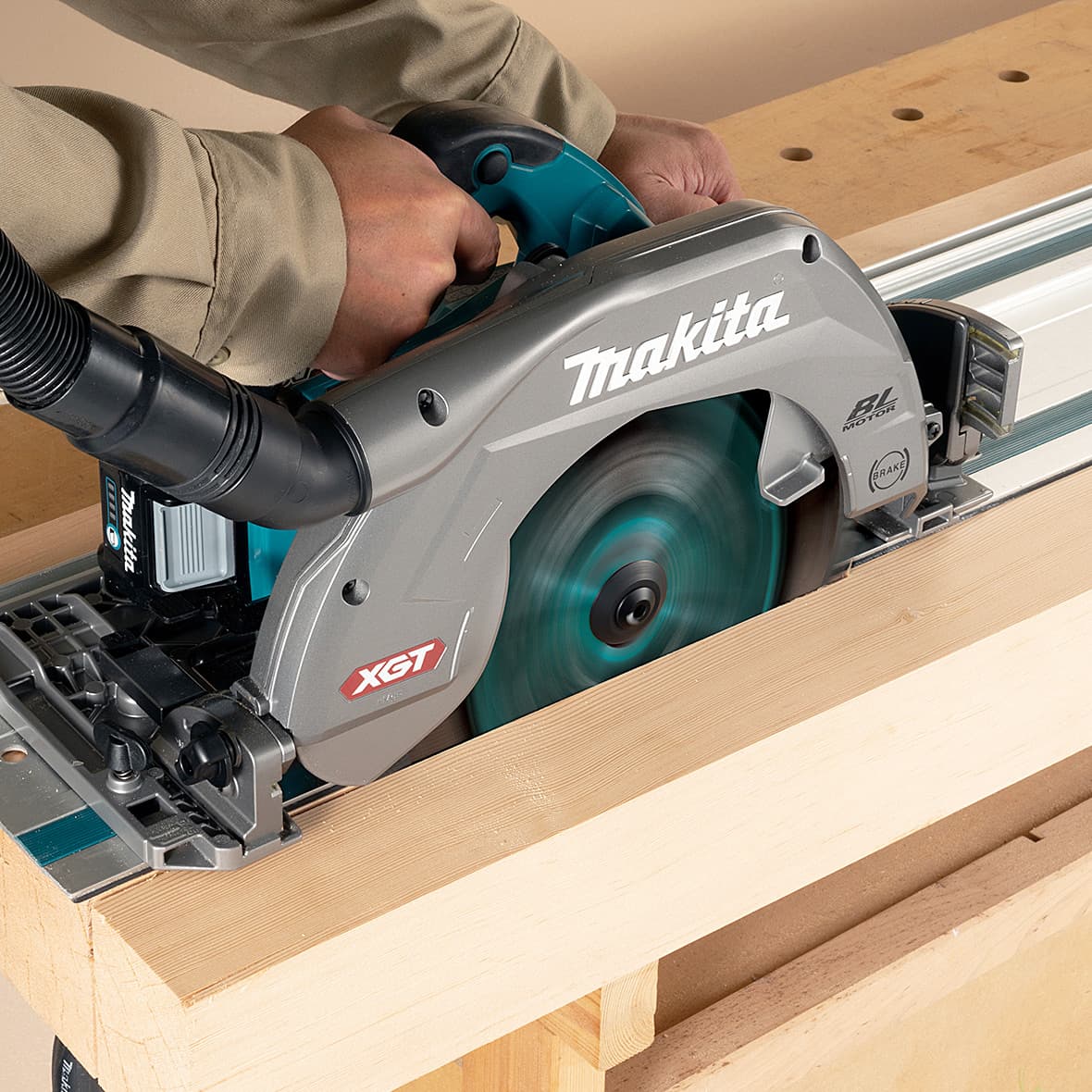Makita 40Vmax XGT BL 270mm (10-5/8 inch) Cordless Circular Saw With Electric Brake & Soft Start, HS011GZ