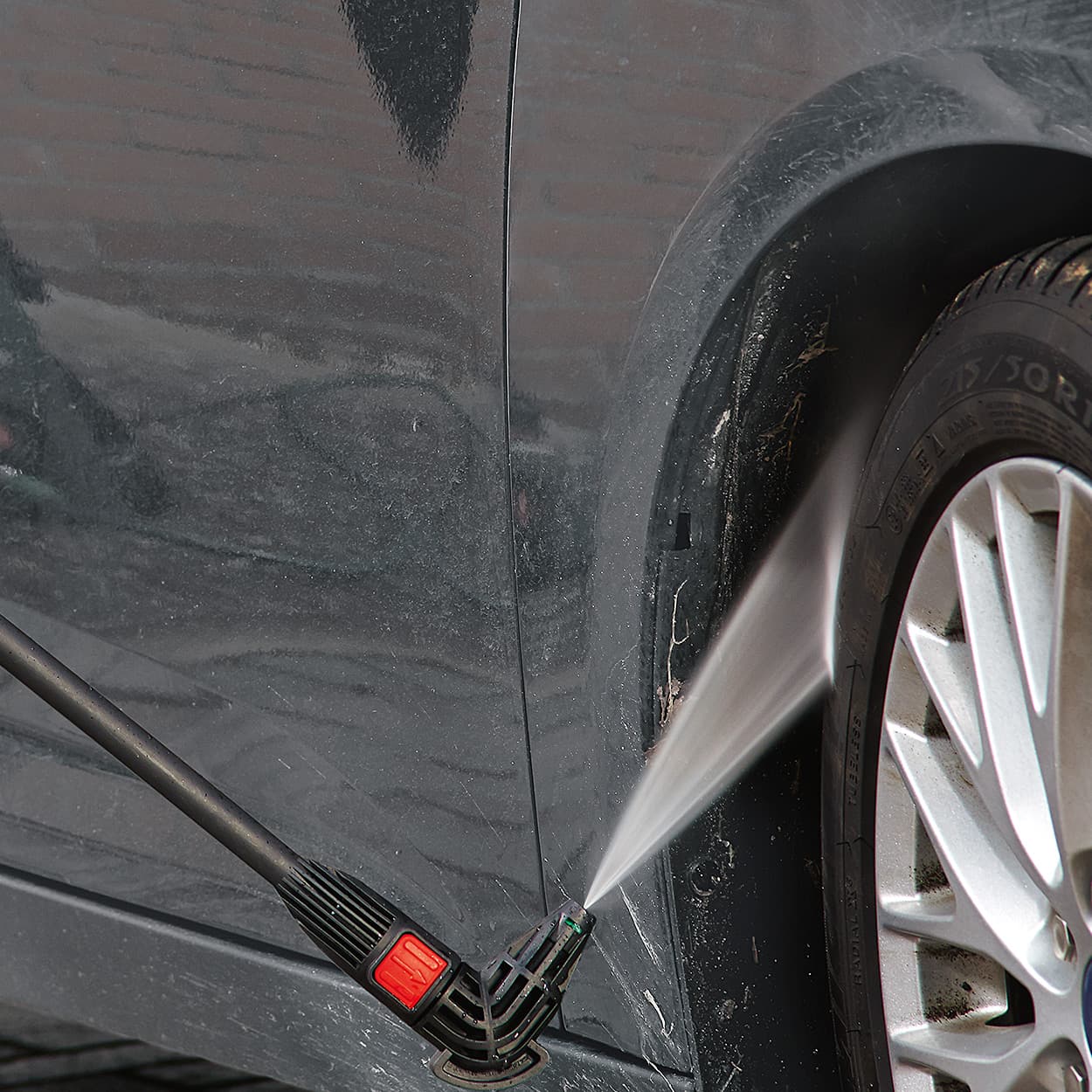 Bosch Car Cleaning Kit For Highly Effective Car Washing, F 016 800 572