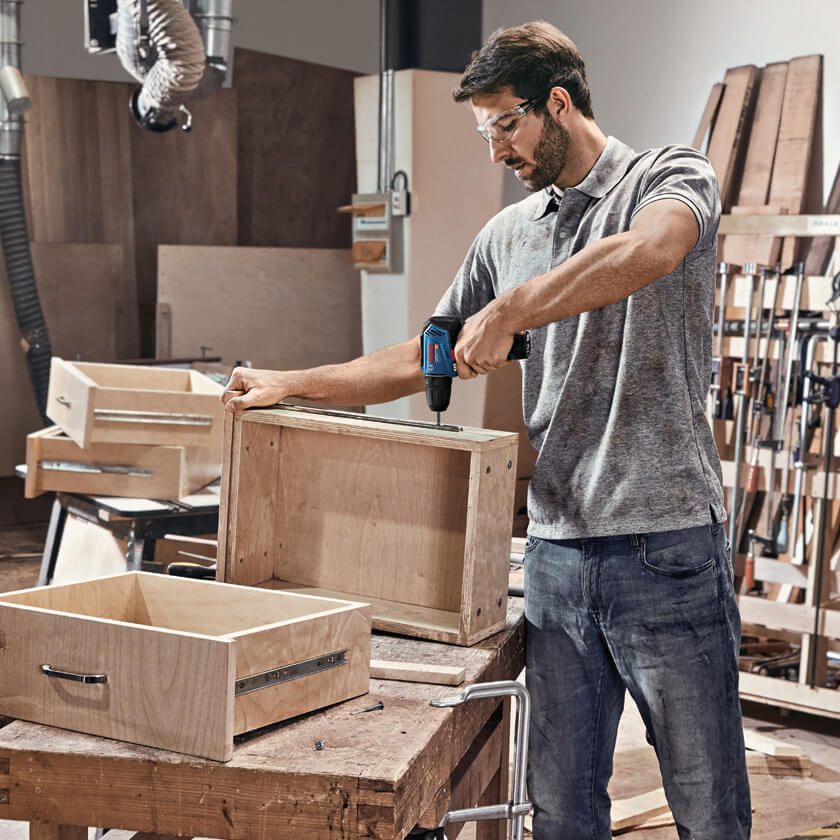 Bosch 12V Lithium-ion Brushless Heavy Duty Drill Driver (Cordless), GSR 12V-30 Solo
