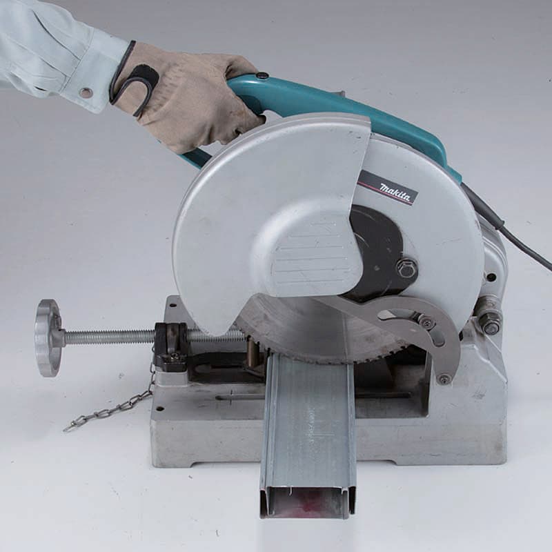 Makita 305 mm / 12 Inch 1750 W Metal Cutting Saw, LC1230