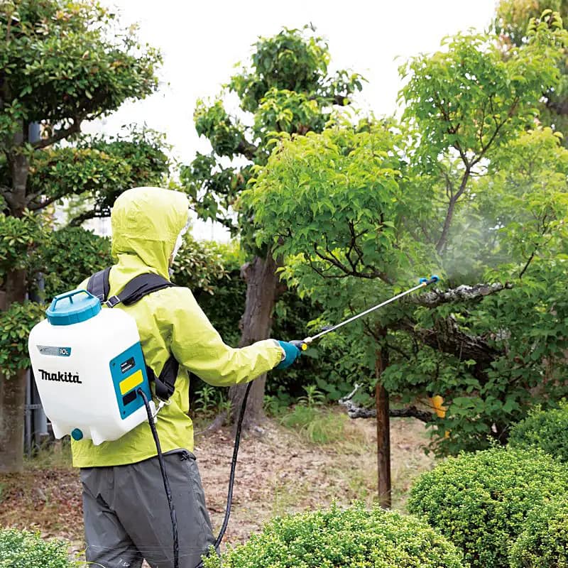 Makita 18V LXT Li-Ion 10 L Cordless Garden Sprayer (Bare Tool), DUS108Z