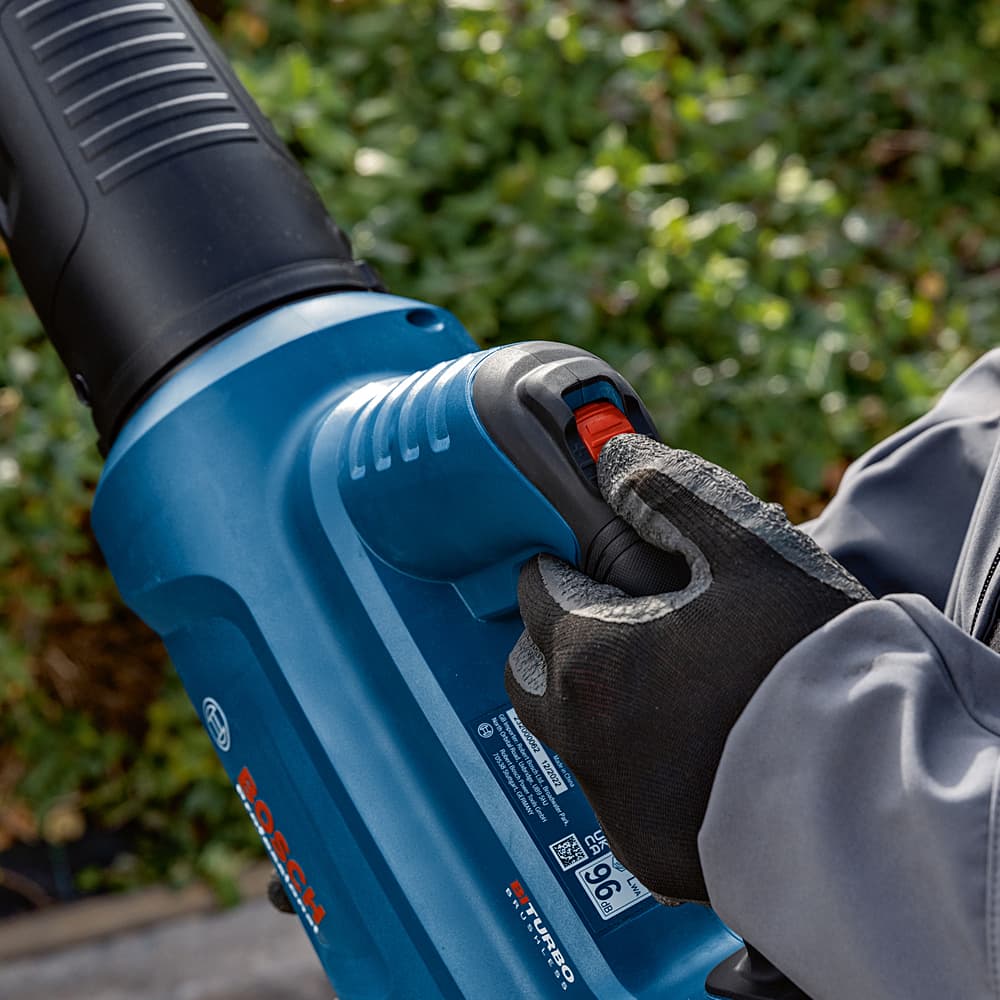 Bosch 18V Professional Cordless Leaf Blower (Bare Tool), GBL 18V-750
