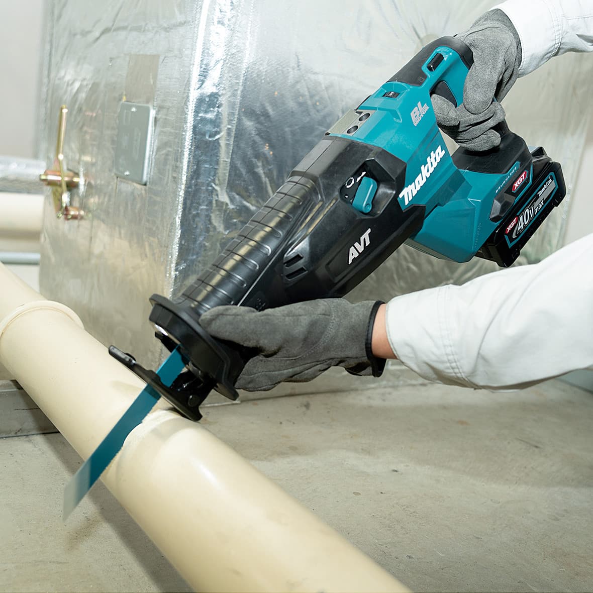 Makita 40Vmax XGT BL 32 mm (1-1/4") Cordless Reciprocating Saw (Bare Tool), JR002GZ
