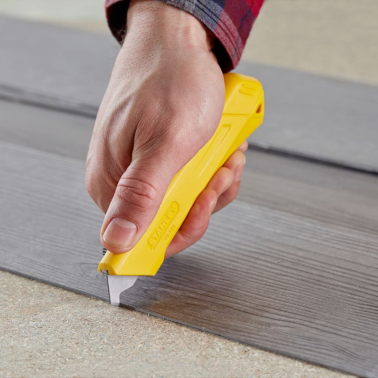 Stanley 145 mm Plastic / Laminate Scoring Knife, STHT0-10192