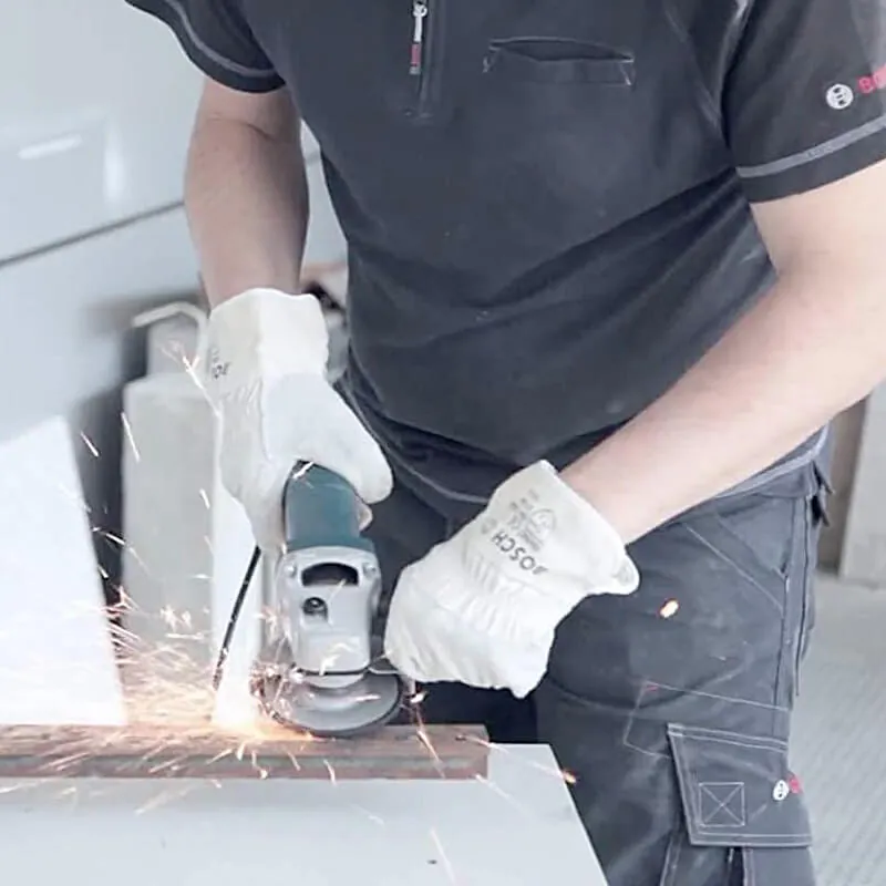 Bosch 125mm / 5 inch 670W Professional Angle Grinder, GWS 6-125