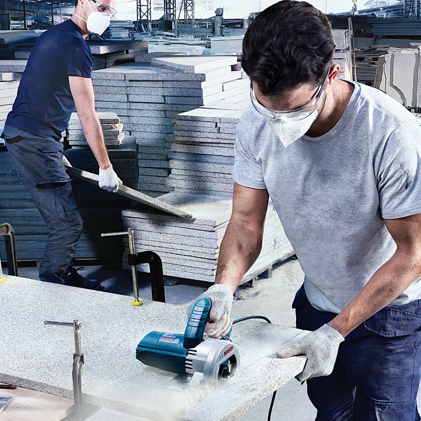 Bosch 115mm 1400W Professional Diamond Tile Cutter, GDC 140