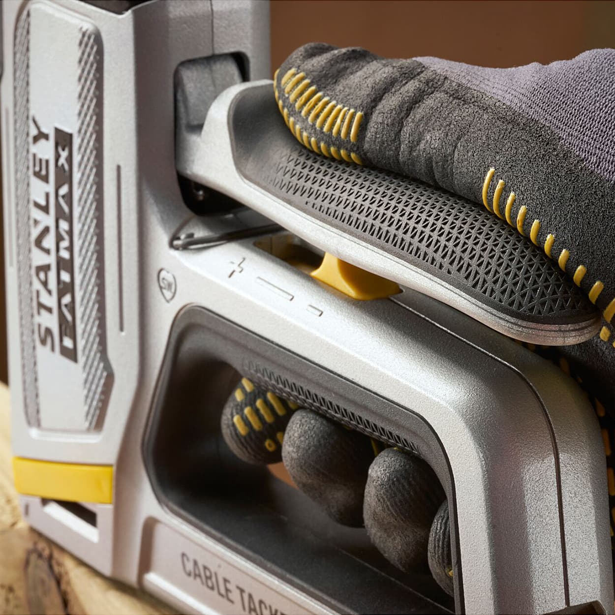 Stanley 170 mm Fatmax Heavy Duty Staple Gun, FMHT70100-0