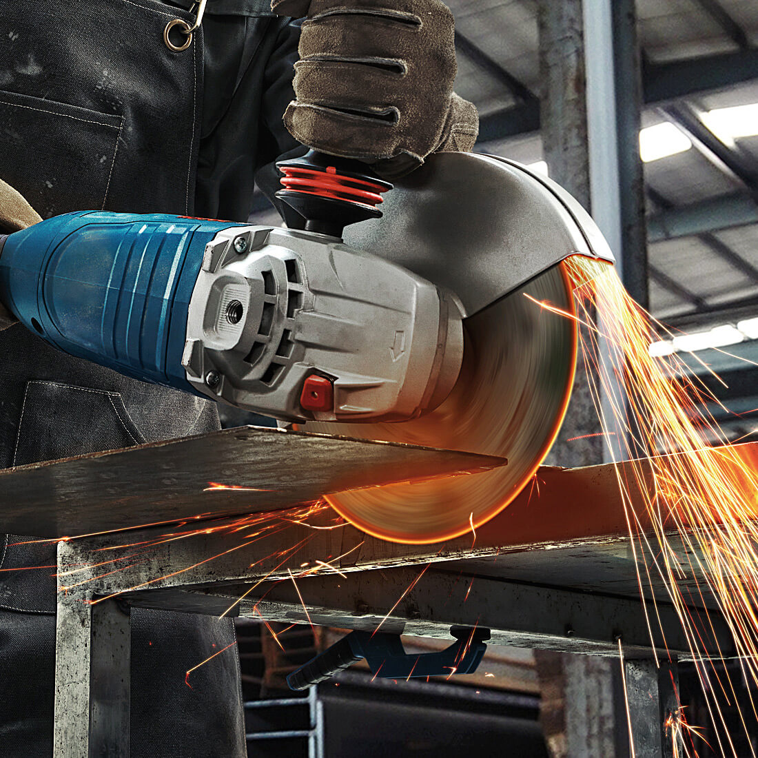 Bosch 230mm / 9 inch 2400W Professional Angle Grinder, GWS 24-230