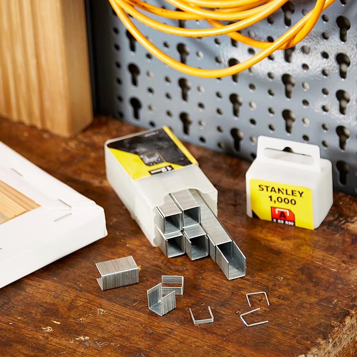 Stanley 12 mm 1/2 Inch Light Duty Staples A-Type (Pack of 1000 Pcs), 1-TRA208T