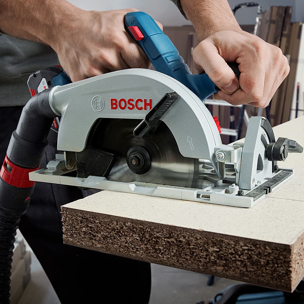 Bosch 18V / 165 mm Professional Cordless Circular Saw, GKS 185-LI (Solo)