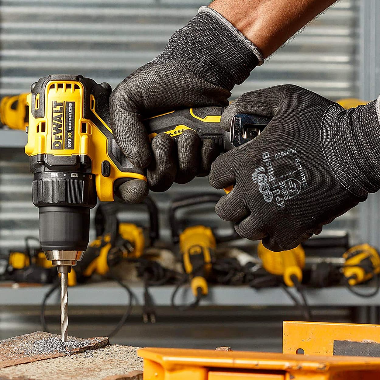 Dewalt 18V Li-ion Sub-Compact Series Cordless 1/2"/13mm Drill Driver with Brushless Motor-2x2Ah Batteries Included, DCD708S2T-QW