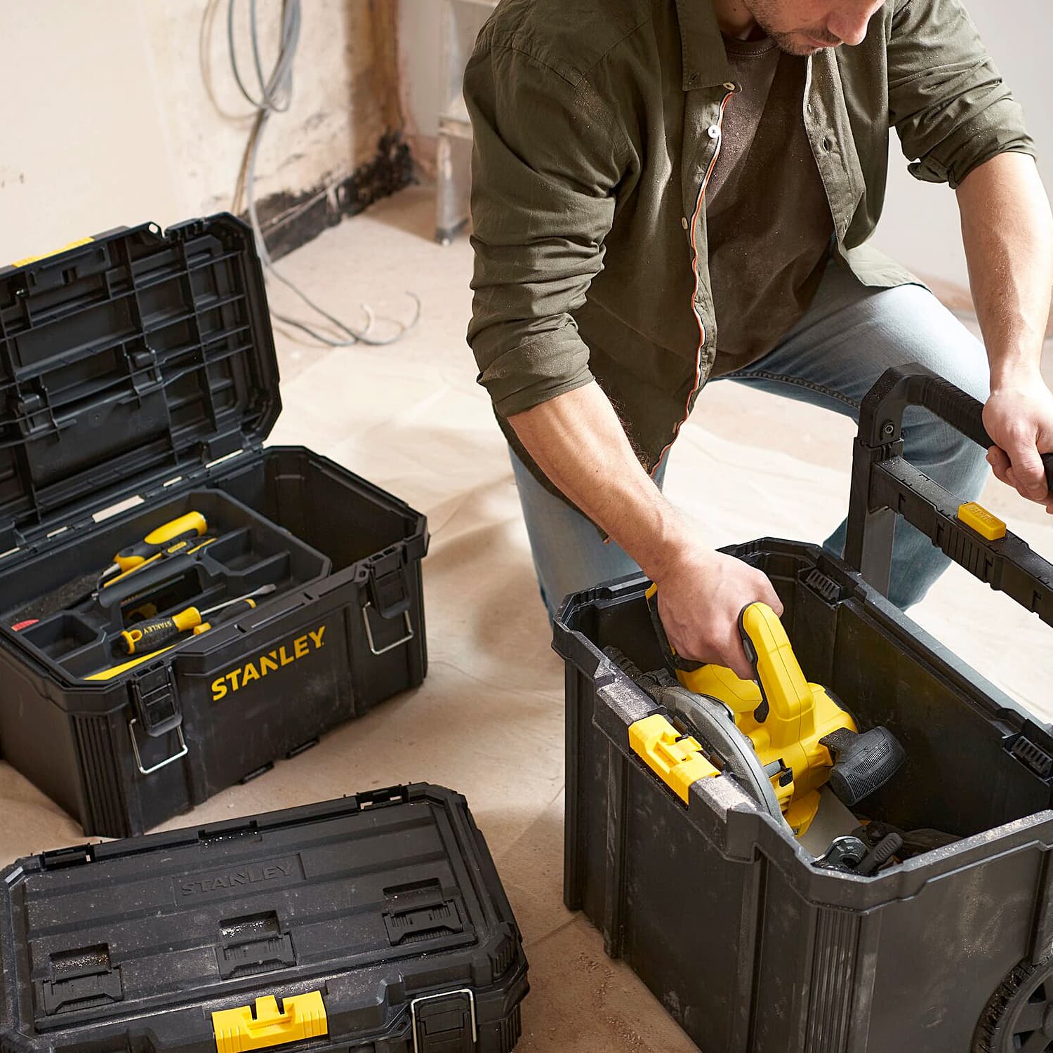 Stanley 5 in 1 Pro Quicklink Rolling Workshop, STST83319-1
