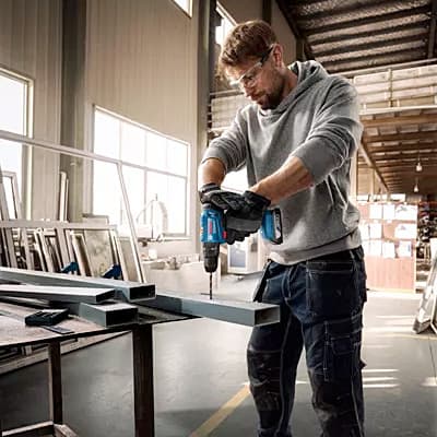 Bosch 18V / 13 mm Li-ion Professional Cordless Impact Drill Drivers with 1 x 2.0 Ah Batteries & Charger, GSB 183-LI