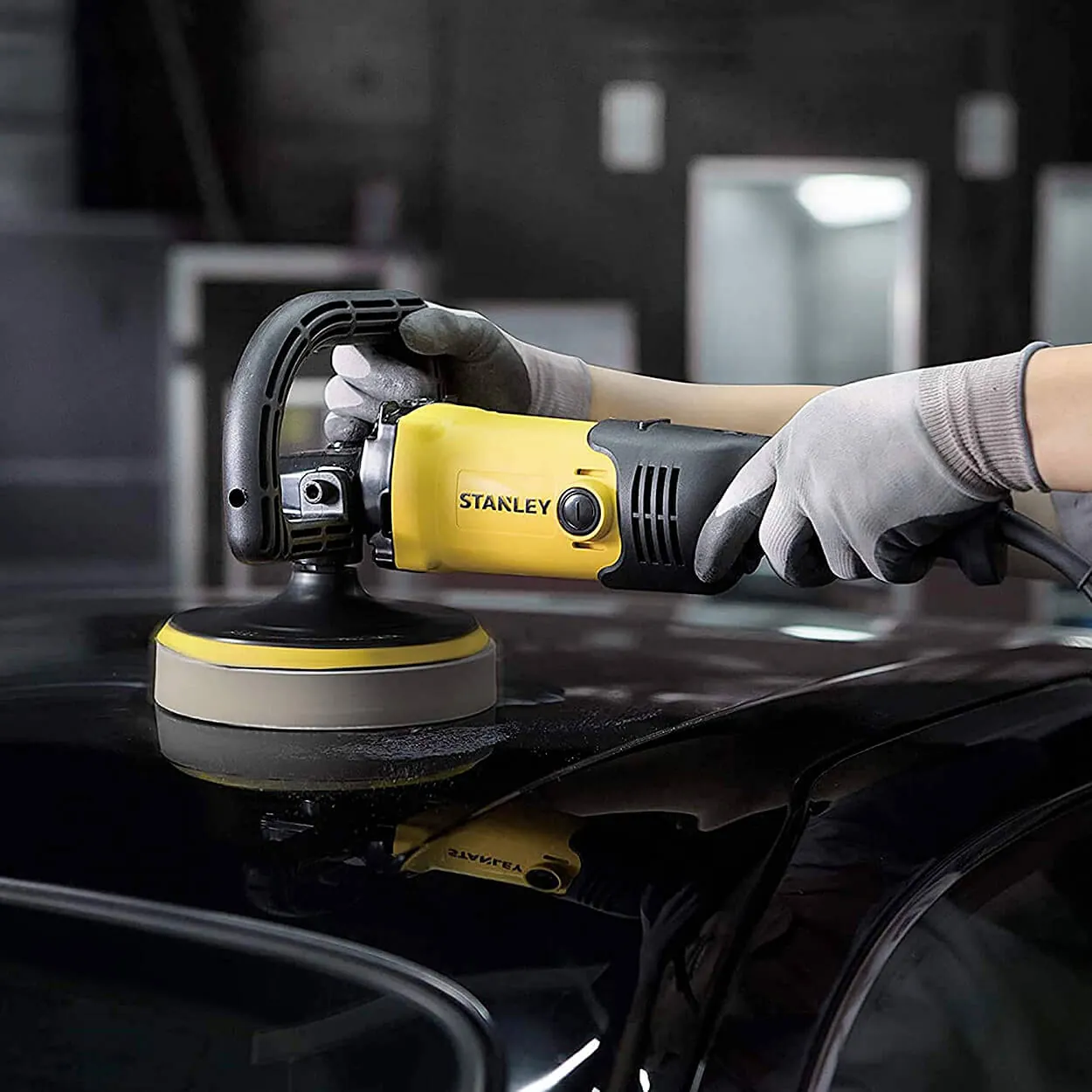 Stanley 180mm 1300W Polisher, SP137