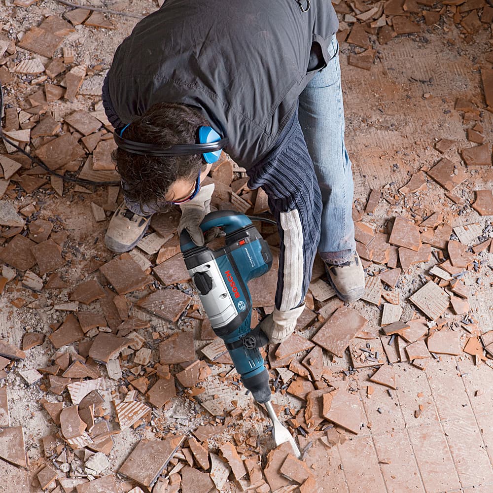Bosch 1500W Professional Demolition Hammer with SDS Max, GSH 9 VC