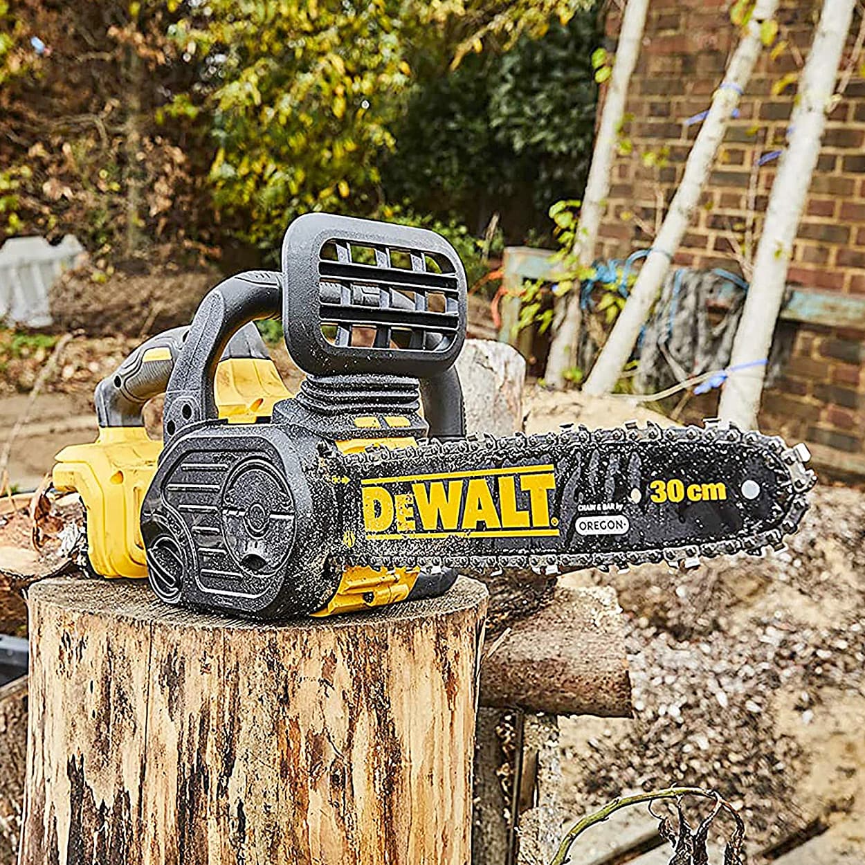 Dewalt 18V / 300mm XR Li-ion Brushless Motor Cordless Chain Saw (Bare), DCM565N-XJ