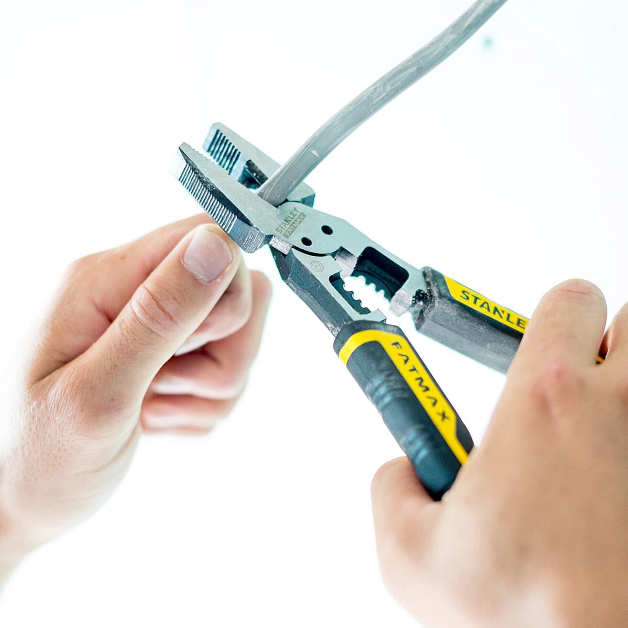 Stanley 8 inch / 200 mm Fatmax Multiuse 6-In-1 Universal Plier, FMHT0-75469