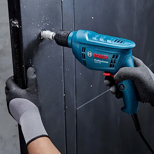 Bosch 10 mm 420W Professional Rotary Drill with Keyless Chuck, GBM 400