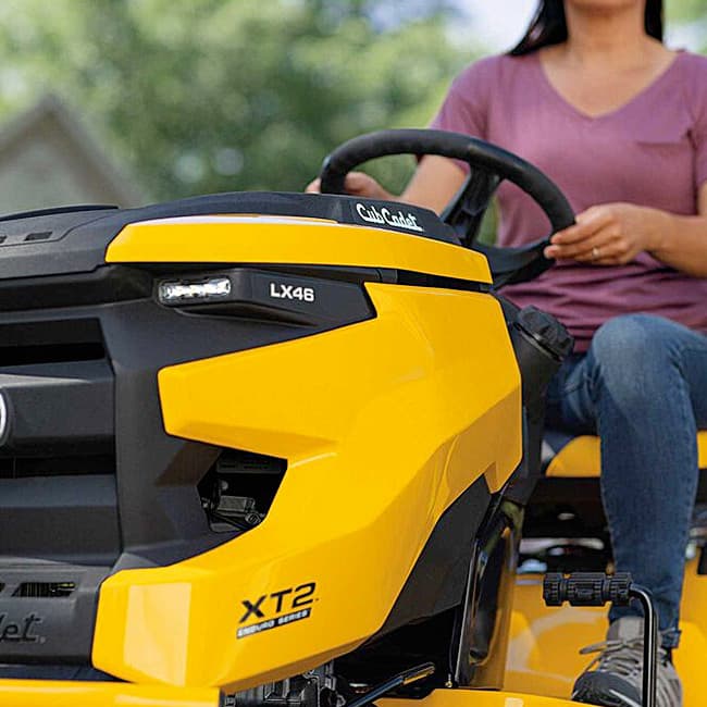 Cub Cadet 725 CC / 22 HP XT2 Enduro Series Ride On Mower, LX46 FAB