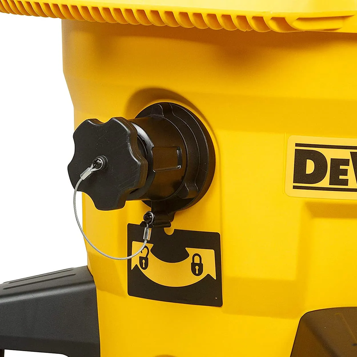 Dewalt 1400W 38L Wet and Dry Dust Extractor / Vacuum Cleaner-Perform & Protect Series, DWV902M-QS