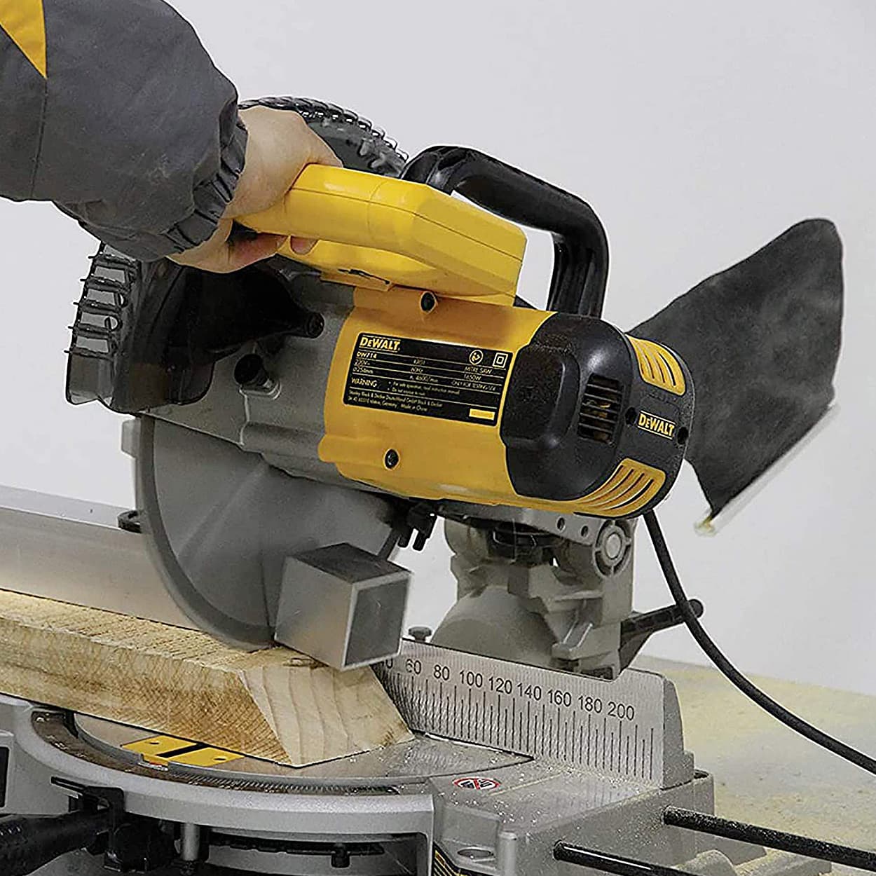 Dewalt 1650W / 250mm Compound Mitre Saw with 80T TCT Blade, DW714-IN