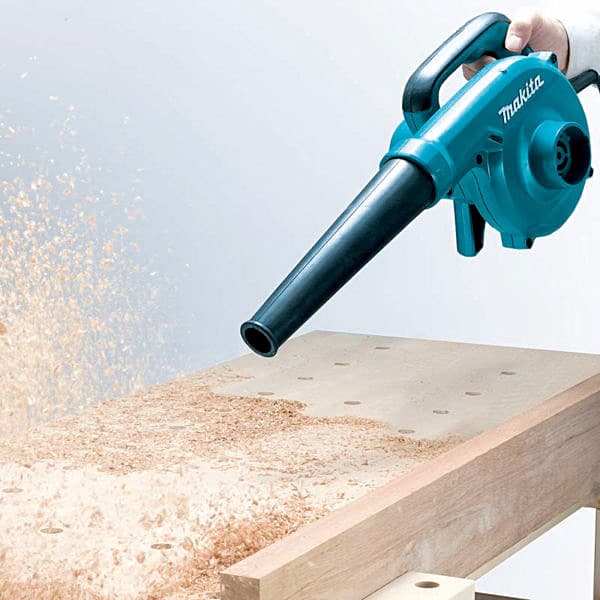 Makita 4.1 m3/min 600W Electric Air Blower, UB1102