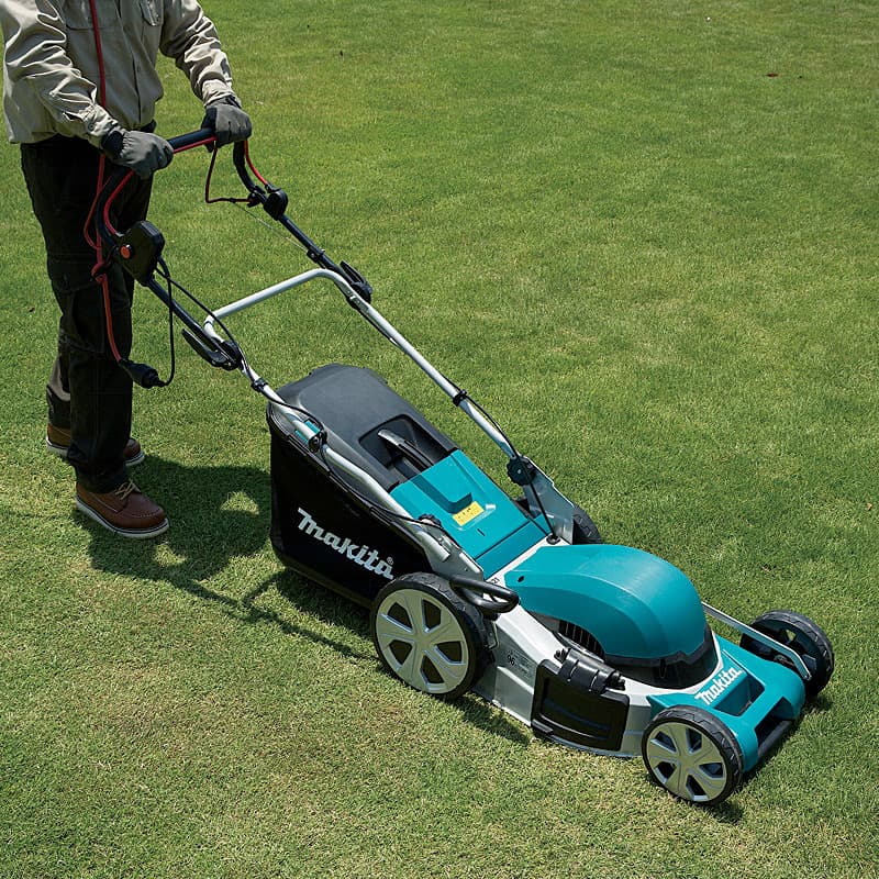 Makita 46 cm (18-1/8") 1800 W Self-Propelled (Single Speed) 4-in-1 Electric Mower, ELM4621