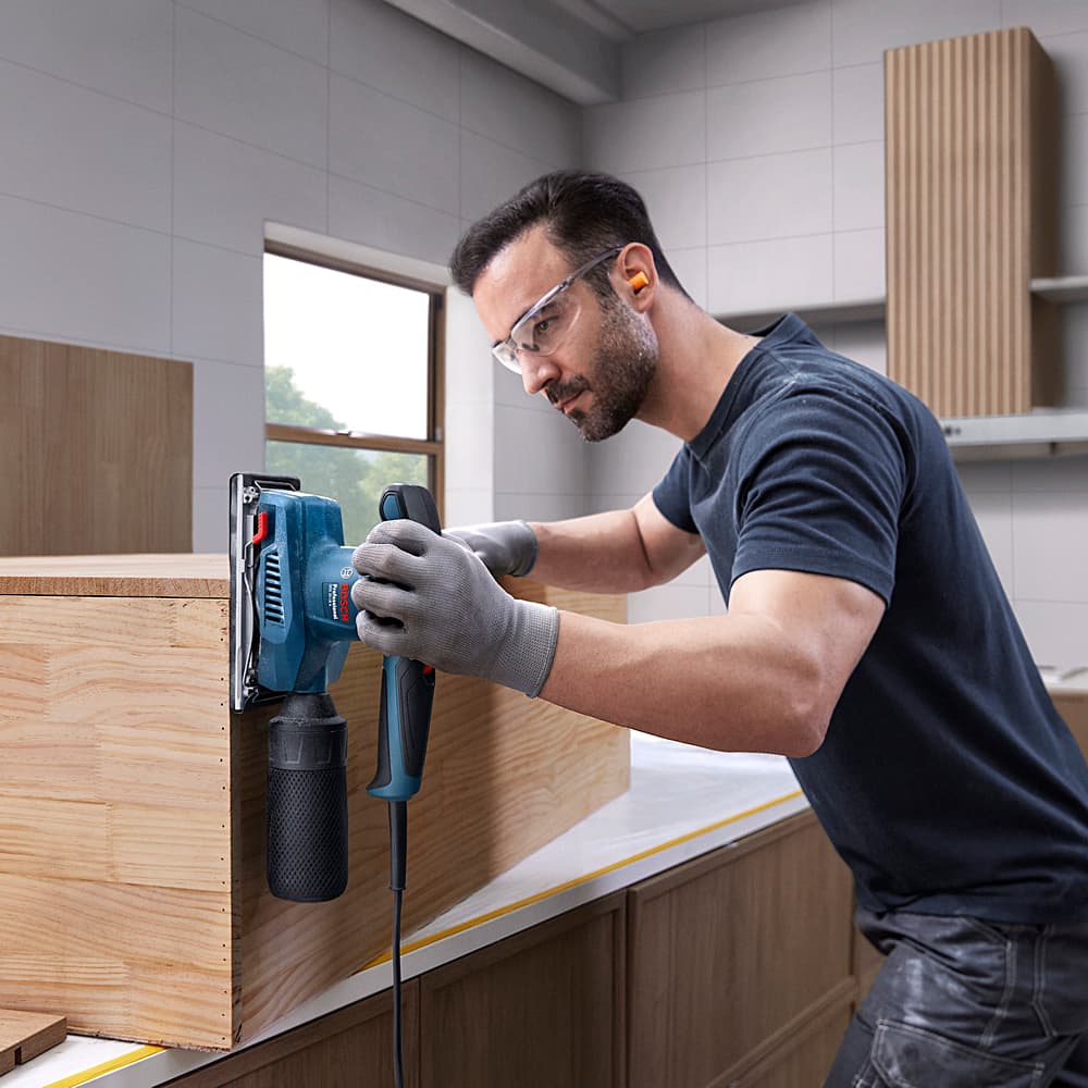 Bosch 200W Professional Orbital Sander, GSS 20-18 A