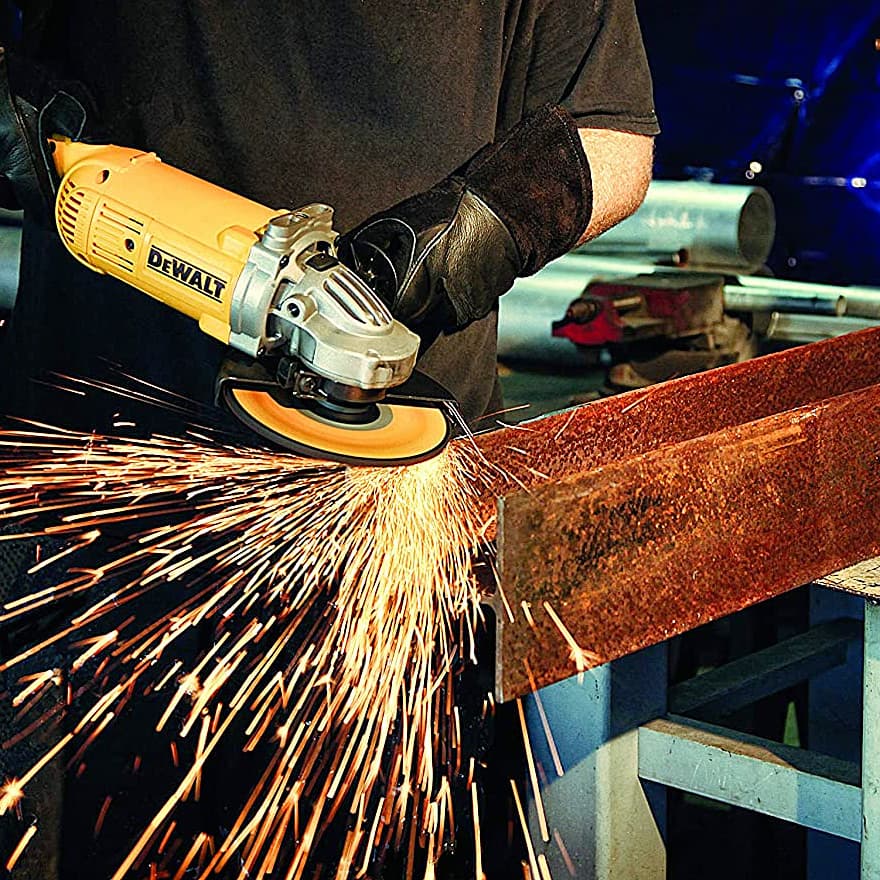 Dewalt 2600W / 180mm Heavy Duty Large Angle Grinder with DES Technology & Innovative Anti Vibration System-Perform Protect Shield, DWE497-IN