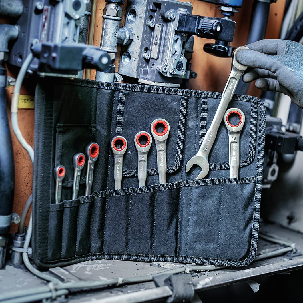 Bosch 8 - 19 mm Ratchet Combination Wrench Set (Pack of 8 Pcs), 1 600 A03 AG5