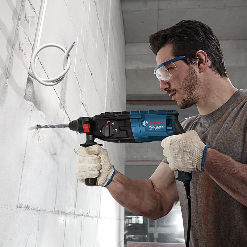 Bosch 790W Professional Rotary Hammer with SDS Plus, GBH 2-24DRE