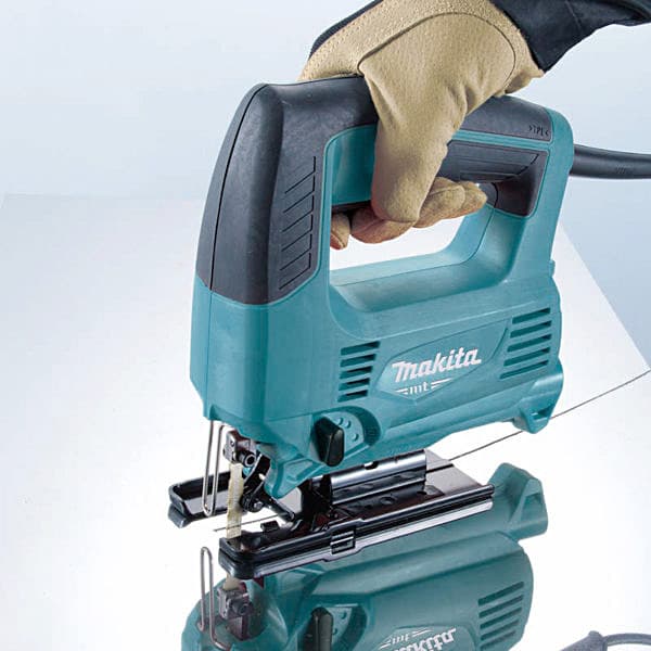 Makita 450W Top Handle Jig Saw with 3 Orbital Settings Plus Straight Cutting, M4301B