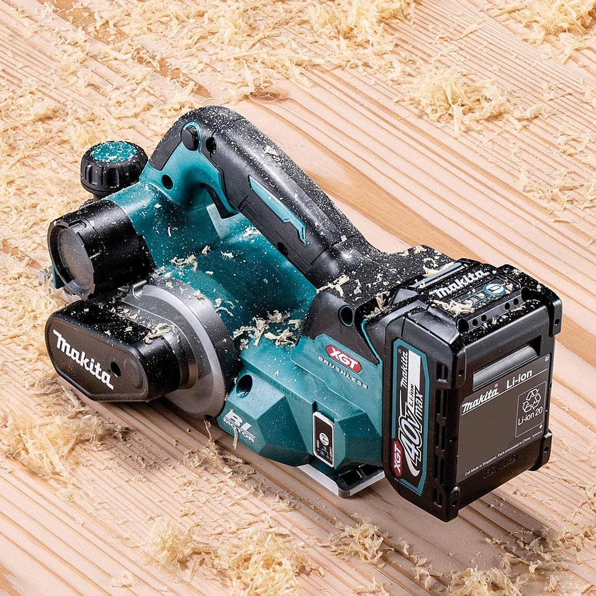 Makita 40Vmax XGT BL 82mm (3-1/4") Cordless Planer (Bare Tool), KP001GZ