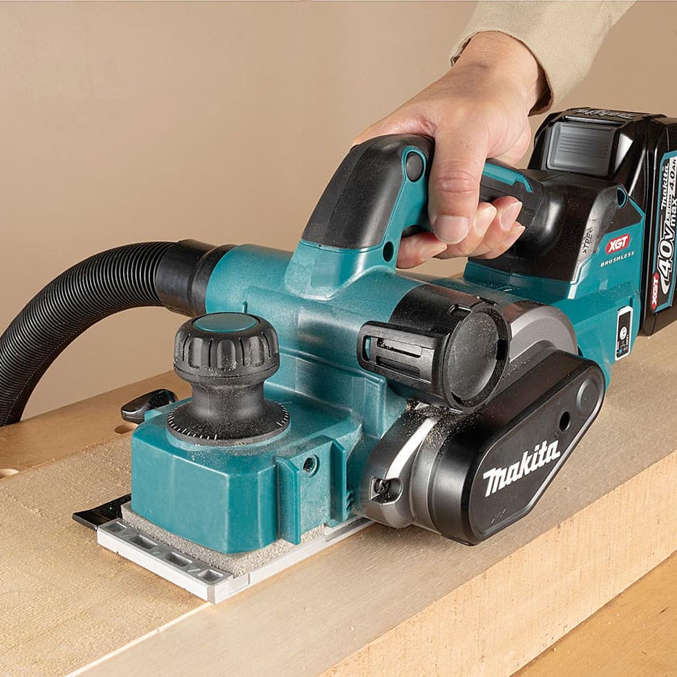 Makita 40Vmax XGT BL 82mm (3-1/4") Cordless Planer (Bare Tool), KP001GZ