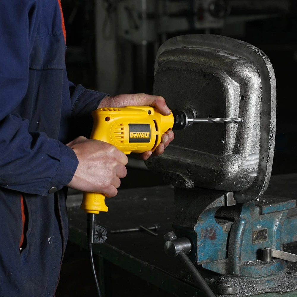 Dewalt 10mm 550W Rotary Drill Machine, DWD014-IN