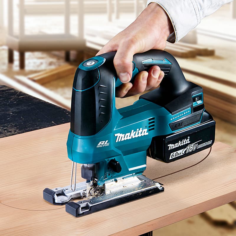 Makita 18V LXT BL 23 mm (7/8") Cordless Top Handle Jig Saw (Bare Tool), DJV184Z