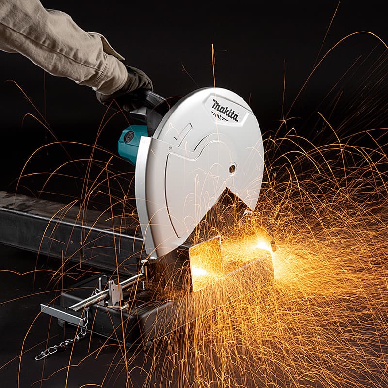 Makita 355mm / 14 inch 2200W Portable Cut-Off with Horizontal Handle, M2402B