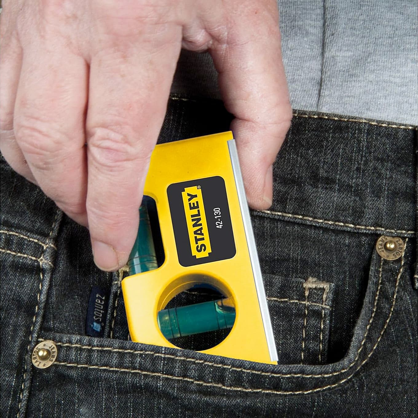 Stanley 14 cm / 2 Vials Horizontal/Vertical Pocket Level, 0-42-130